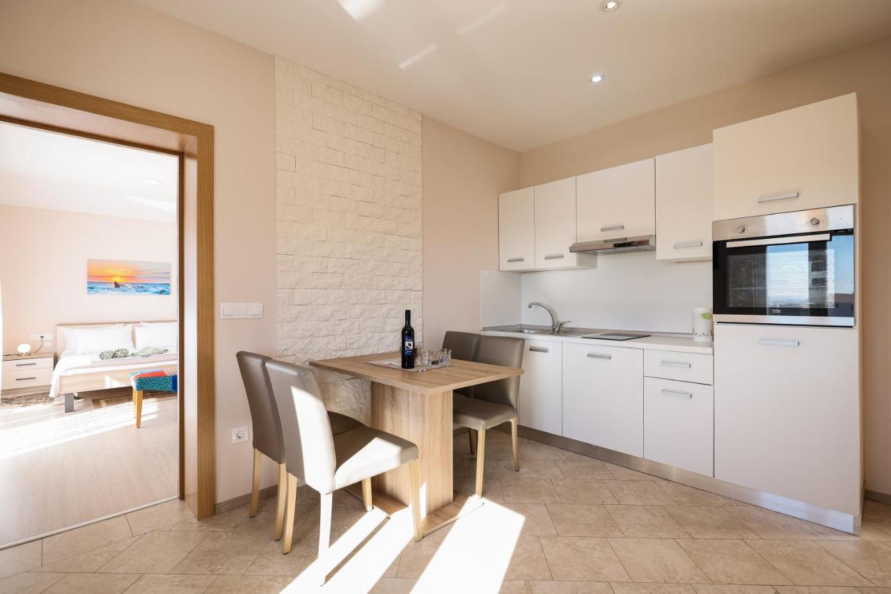 Apartments Anka With Seaview Врси Экстерьер фото